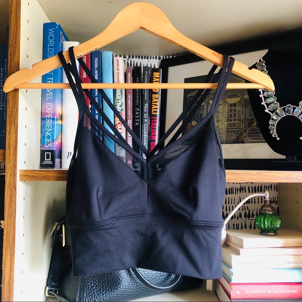 NWOT Alo Yoga // Sneak Long Bra - Picture 2 of 11